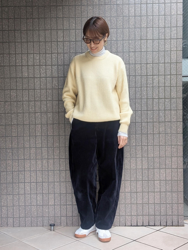 コーデュロイカーブパンツ/丈長め（レディース）の着用コーディネート