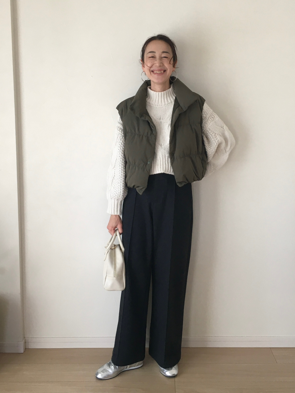 ダウンクロップドベスト」の着用コーディネート| ユニクロ公式