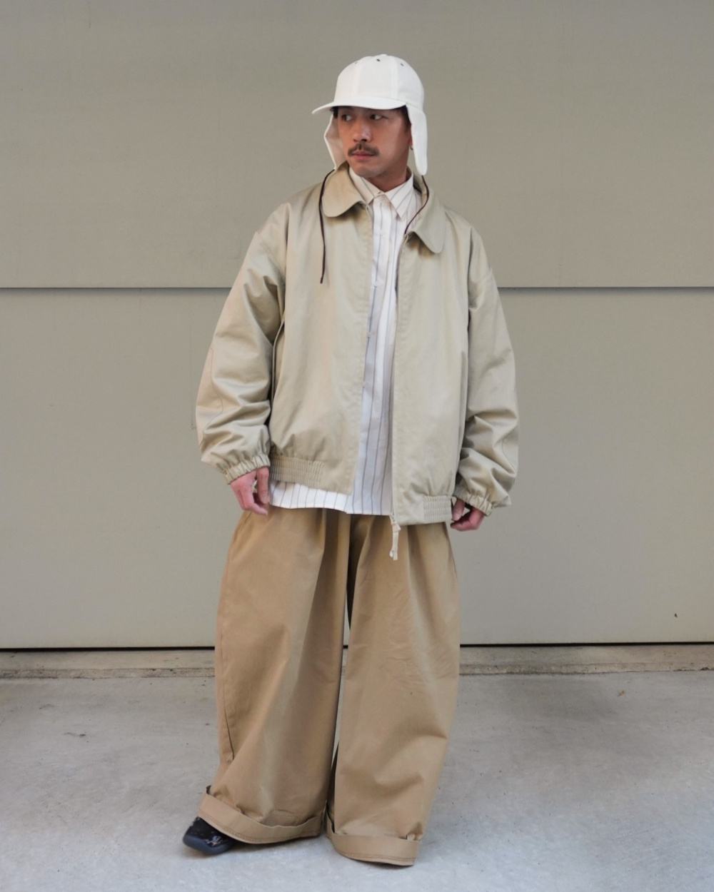 新品 ユニクロU パフテックショートブルゾン XXL UNIQLO U パフテックショートブルゾン ノーチェックだったけど公式の着