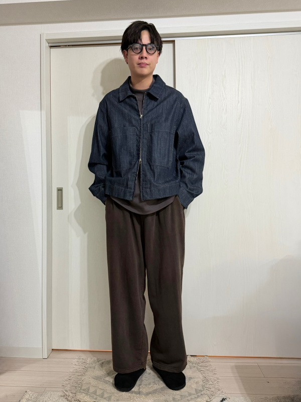 オーバーサイズカラーデニムジャケット、ブラッシュドモックネックT