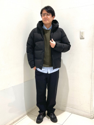 【完売品】今期モデル シームレスダウンジャケット ブラック 4XL ユニクロ公式 | シームレスダウンパーカ(メンズ)