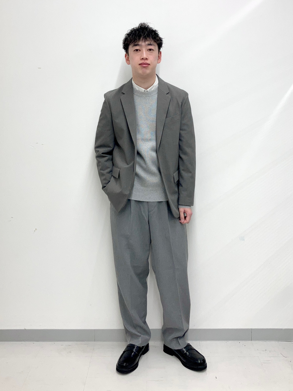 ユニクロc 感動ジャケットとタックワイドパンツセット 感動ジャケット、タックワイドパンツ」の着用コーディネート| ユニクロ公式