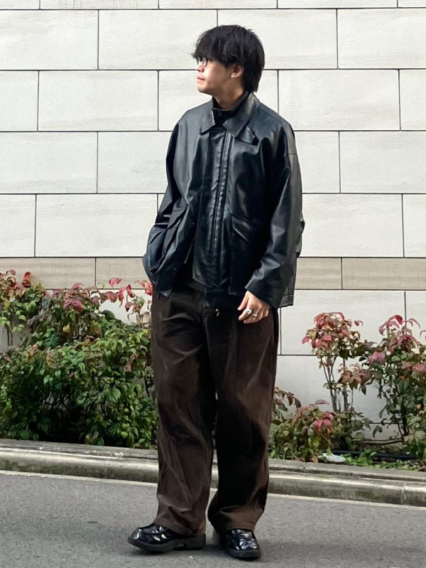 ブラッシュドスウェットハーフジップシャツ（メンズ）の着用