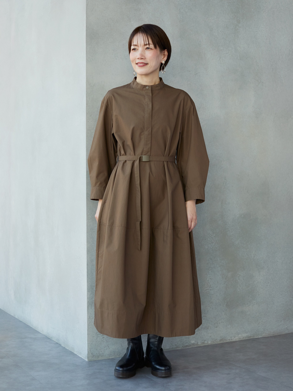 Check styling ideas for「Cotton Volume Sleeve Dress」| UNIQLO TH
