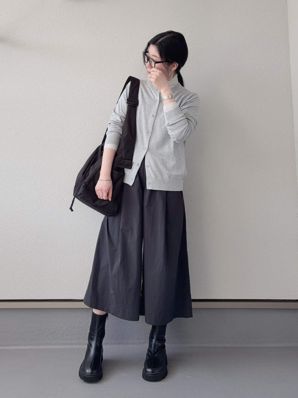 感動ダブルジャケットリラックスフィット、感動タックワイドパンツ」の
