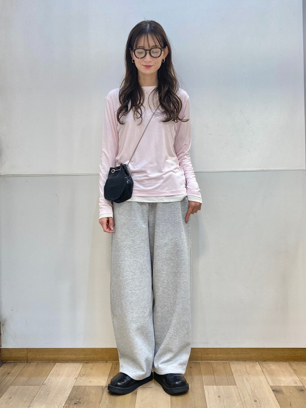 スウェットワイドパンツ」の着用コーディネート| ユニクロ公式