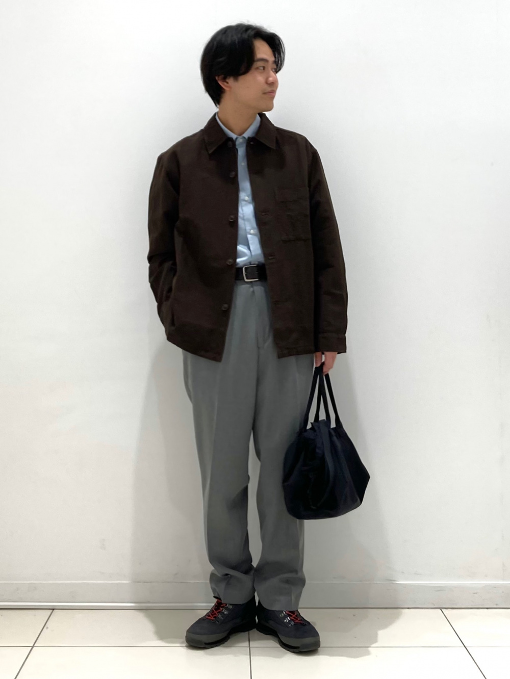 UNIQLO C ニットジャケット •タックワイドテーパードパンツ セット ニットジャケット、タックワイドテーパードパンツ」の着用