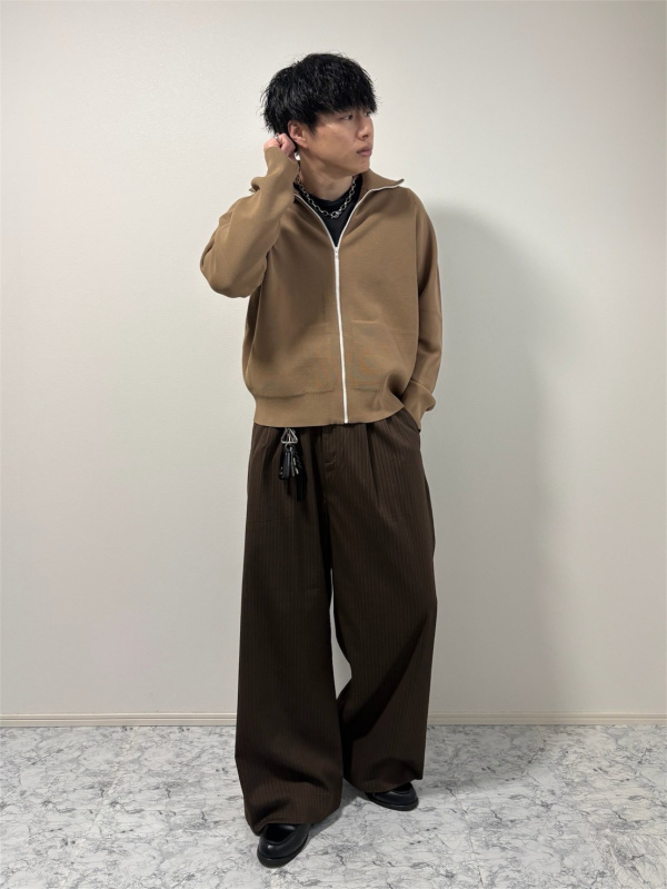 ミラノリブフルジップカーディガンのコーディネート・着用イメージ