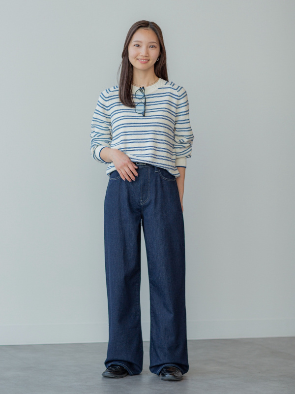 のりこ様オーダーページ✩⡱ リネンクルーネックセーター、EZYワイドストレートジーンズの