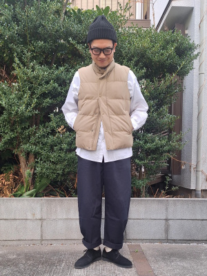 UNIQLO × Theory ブラック キルティングベスト goods_09_420677_3x4.jpg