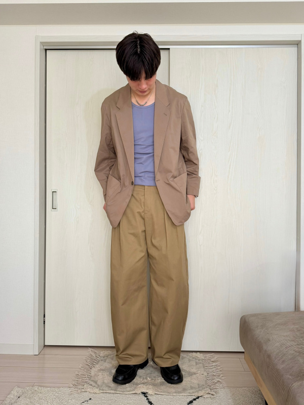 リラックスフィットジャケット、タンクトップのコーディネート・着用