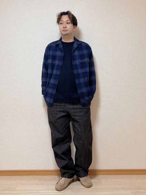 タックストレートパンツ／デニムのコーディネート・着用イメージ 