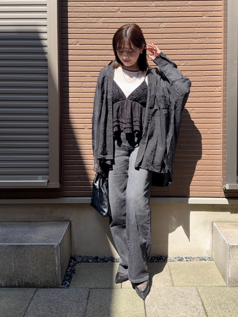 EZYワイドストレートジーンズ」の着用コーディネート| ユニクロ公式