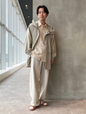 【新品未使用】ユニクロ　UNIQLO U ユーティリティパーカ　ベージュ ユニクロ公式 | ユーティリティパーカ(メンズ)
