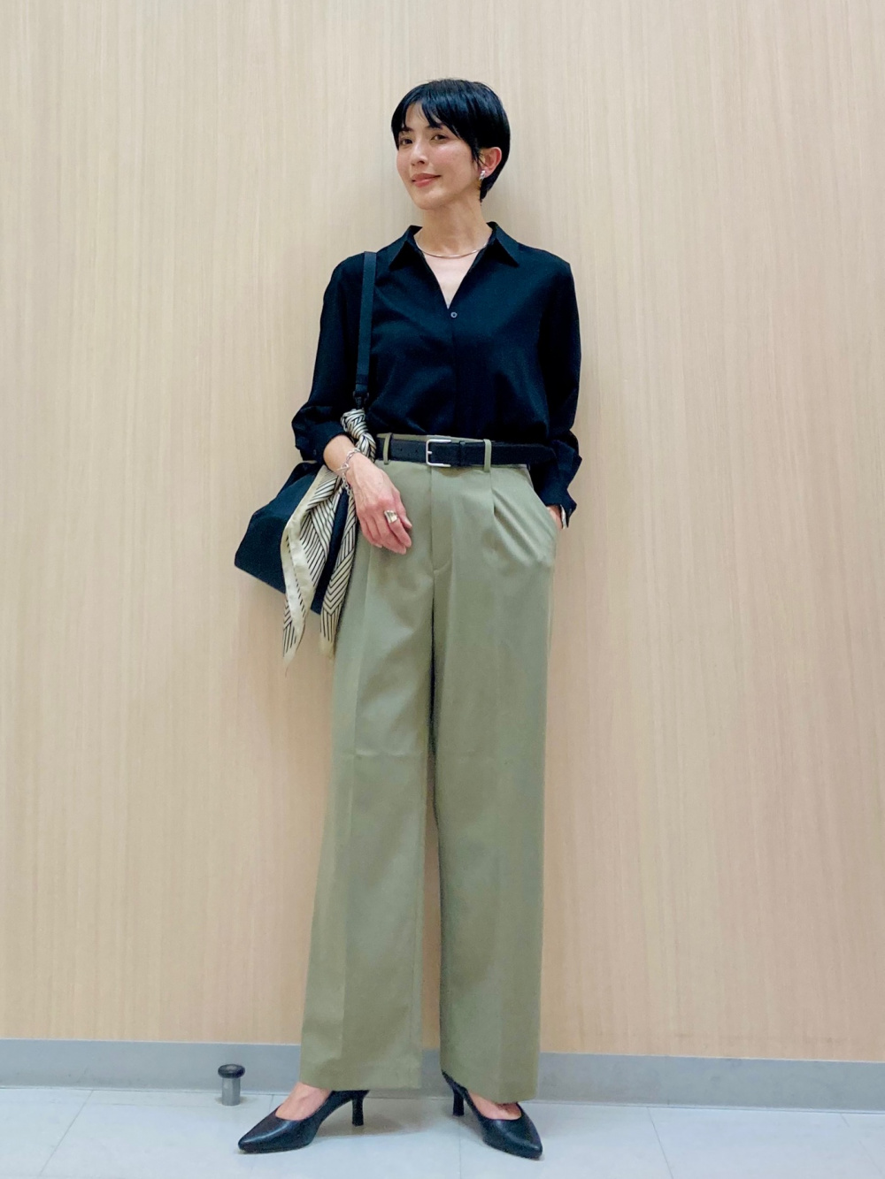 ワッフルT/長袖、タックワイドパンツ」の着用コーディネート| ユニクロ公式