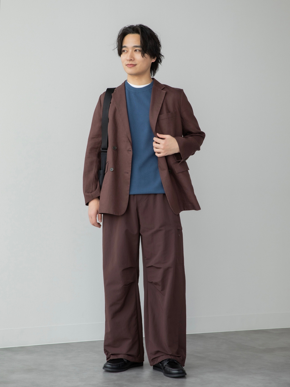 UNIQLOCプレミアムリネンジャケットリラックスフィット新品ブラウンXSサイズ ユニクロ公式 | プレミアムリネンジャケットリラックスフィット
