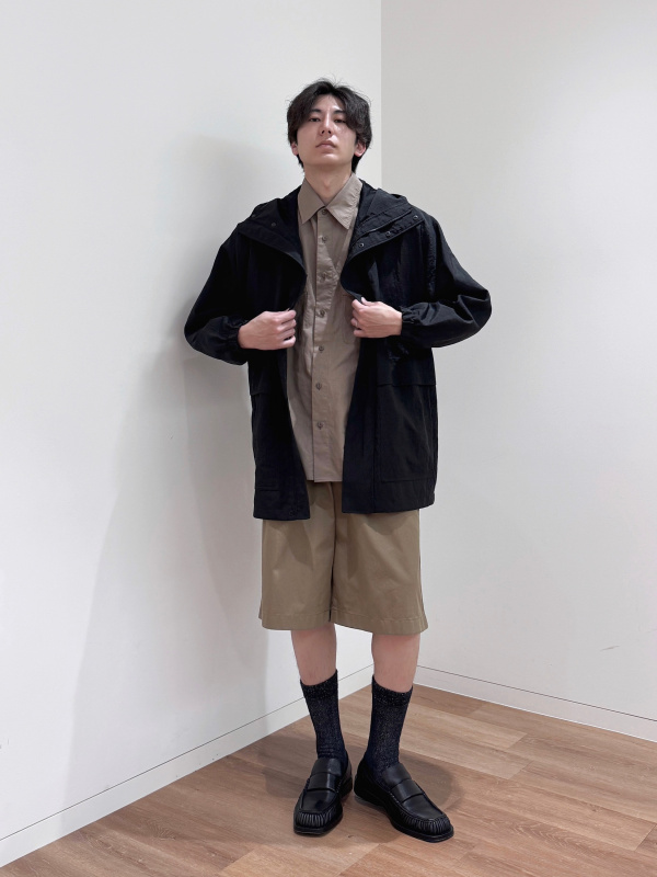 タックワイドショーツのコーディネート・着用イメージ｜ユニクロ公式