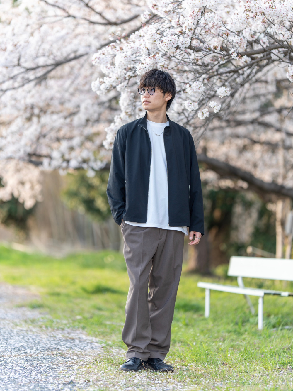 UNIQLO C ニットジャケット •タックワイドテーパードパンツ セット ニットジャケット、タックワイドテーパードパンツ」の着用