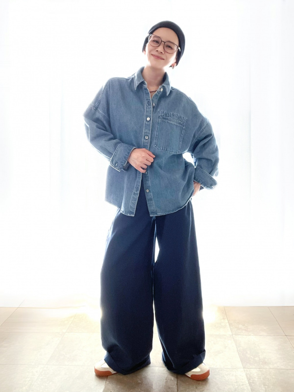 ユニクロ プレミアムリネンパンツ+　ブルー 73cm 98cm リネンブレンドキーネックブラウス、プレミアムリネンパンツの