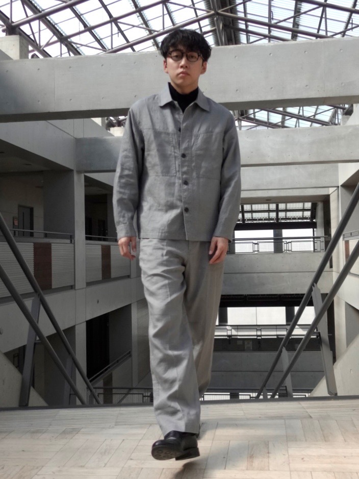 プレミアムリネンシャツジャケット、プレミアムリネンワイドパンツ」の