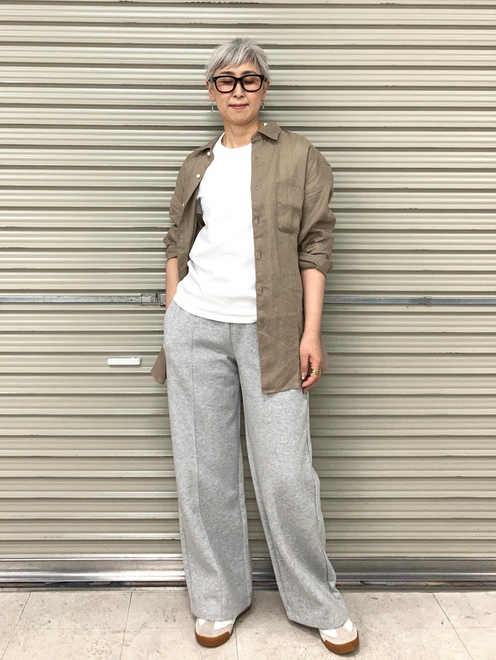 スウェットストレートパンツ、ミラノリブフルジップカーディガン」の