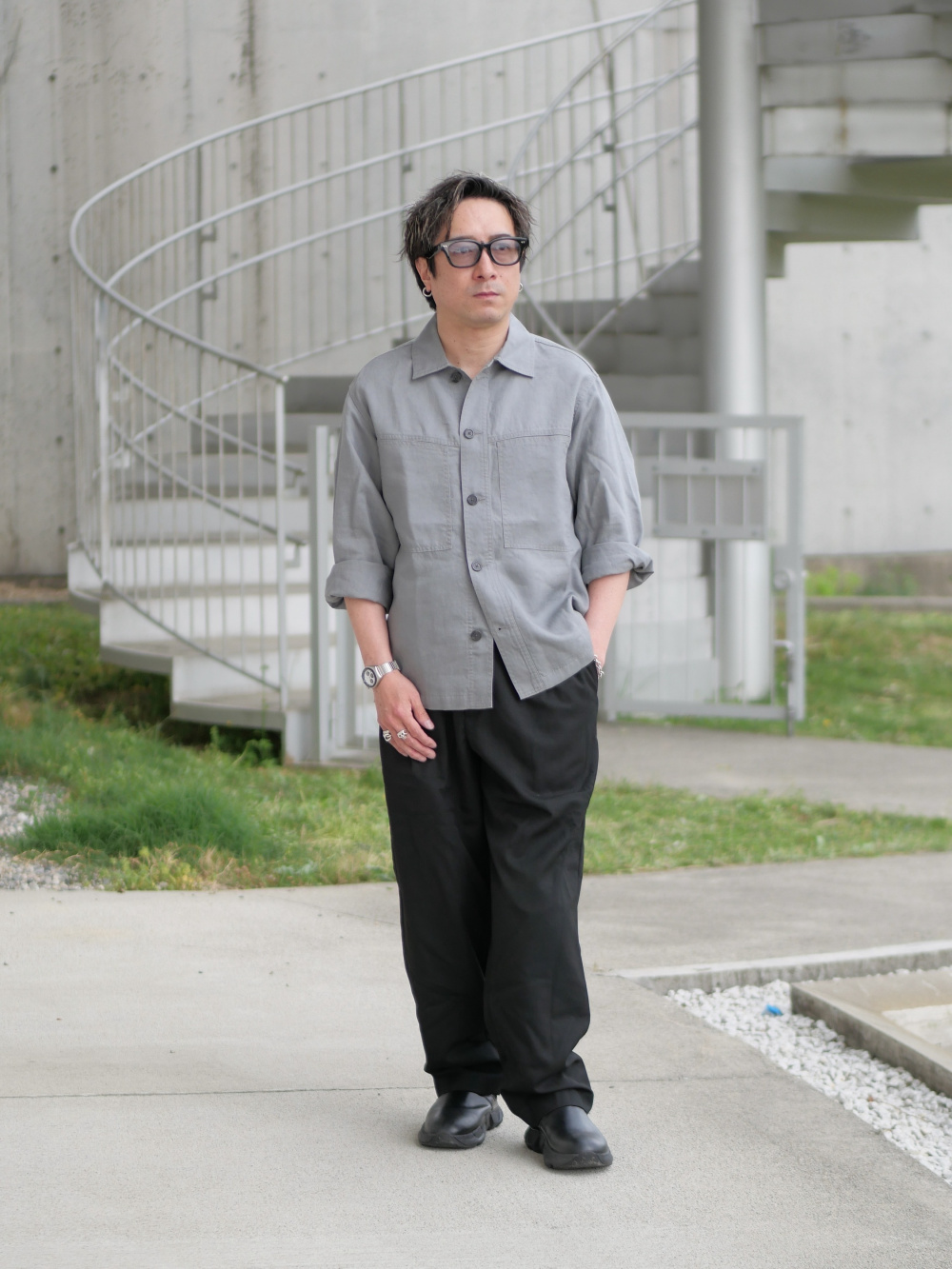 プレミアムリネンシャツジャケット、プレミアムリネンワイドパンツ」の
