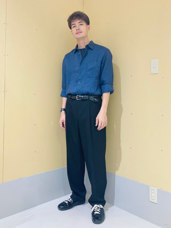 MEN's 「エアリズムコットンオーバーサイズt」styling ideas | UNIQLO