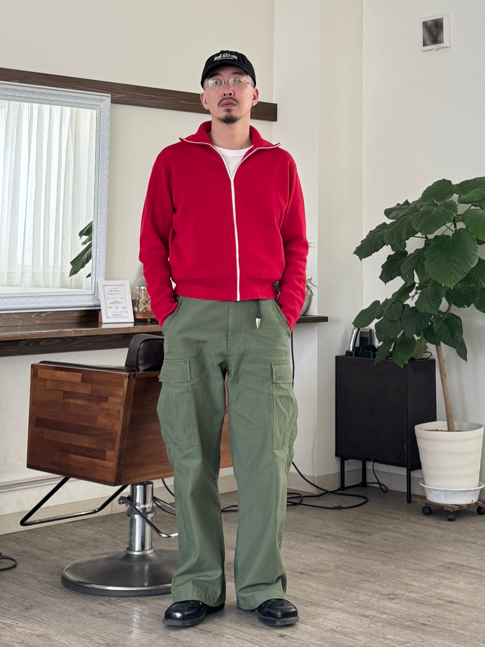 ミラノリブフルジップカーディガン」の着用コーディネート| ユニクロ公式