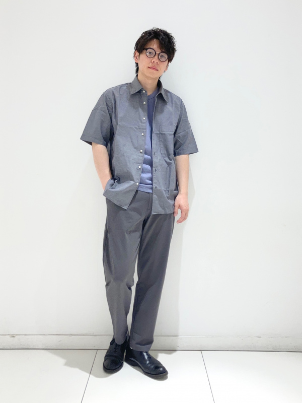 ボクシークロップドTシャツ、ボクシーシャツのコーディネート・着用