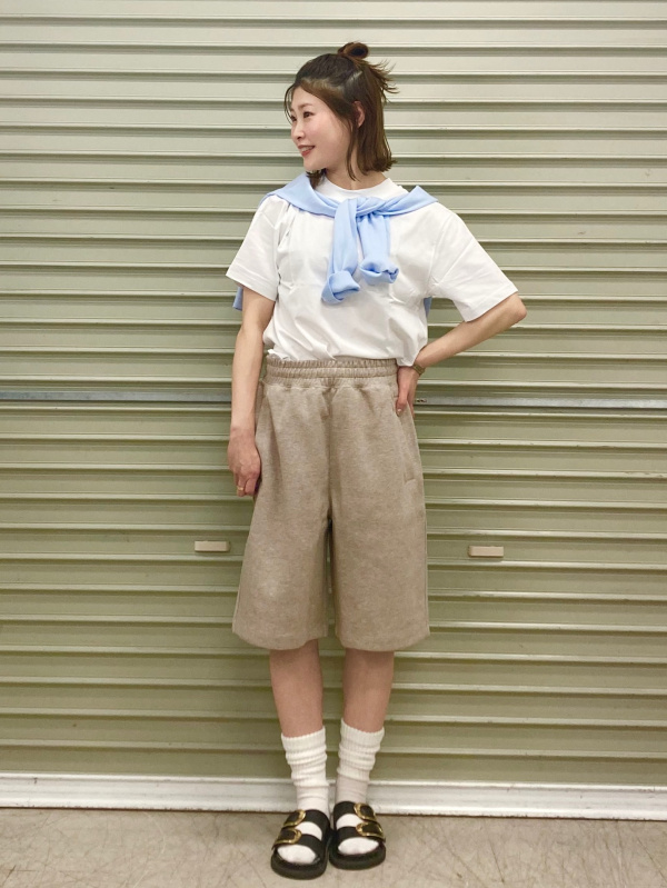 Moe(喜連瓜破店)のコーディネート一覧| ユニクロ公式