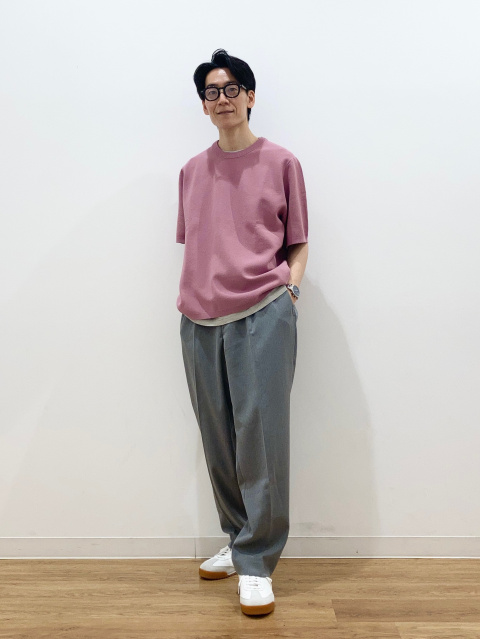 リラックスフィットジャケット、タックワイドテーパードパンツの