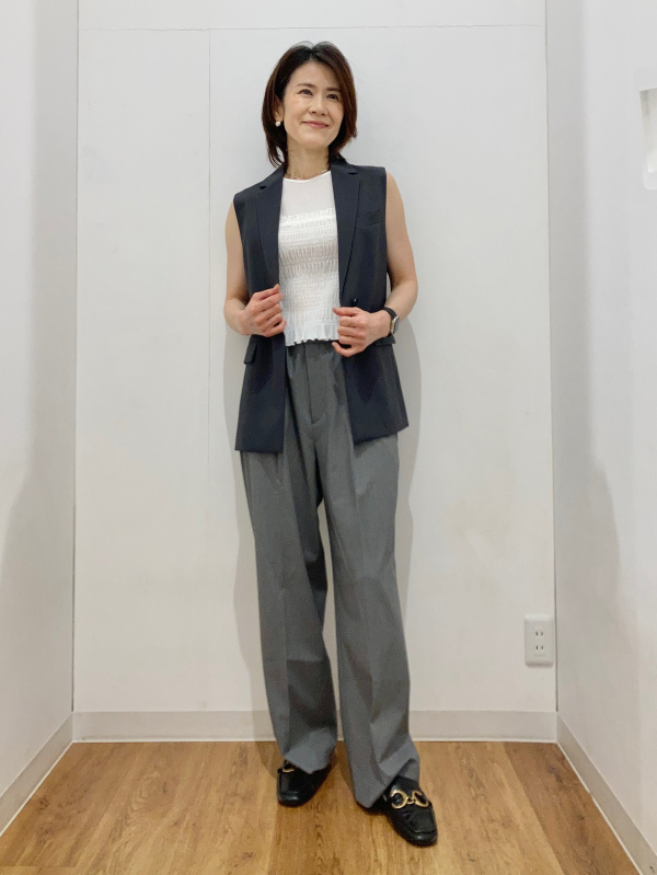 感動ジャケット、タックワイドパンツのコーディネート・着用イメージ