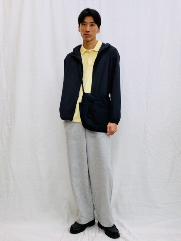 スウェットワイドパンツ、エアリズムコットンクルーネックTの