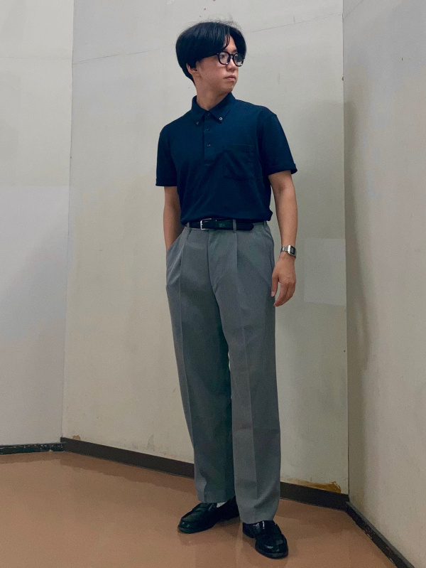 リラックスフィットジャケット、タックワイドテーパードパンツの