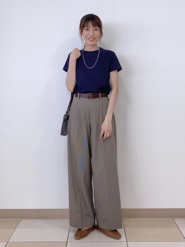 UVカットジャージージャケット、クルーネックTのコーディネート・着用