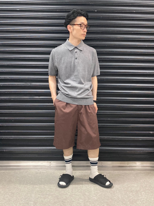 タックワイドショーツのコーディネート・着用イメージ｜ユニクロ公式