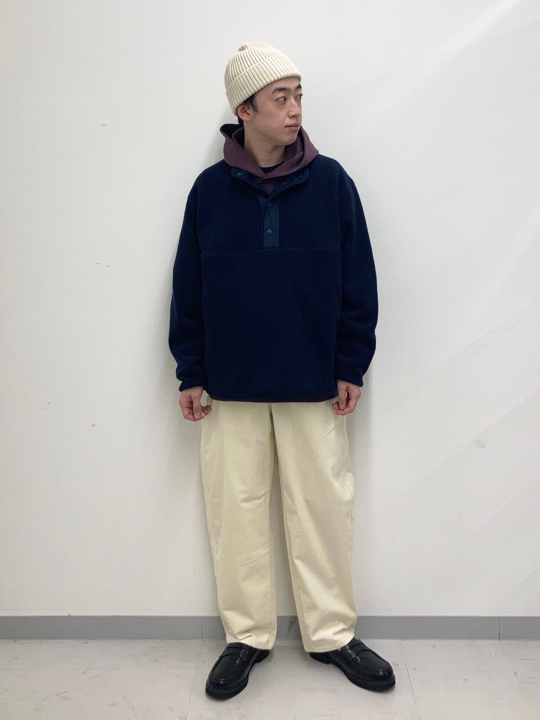 HEATTECH羅紋毛帽、刷毛排釦半開襟上衣(長袖)」的穿搭靈感- UNIQLO台灣