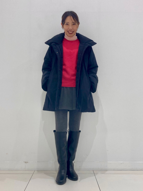 UNIQLO ノンキルトダウンショートコート　ネイビー　M ノンキルトダウンショートコートのレディースコーディネート一覧