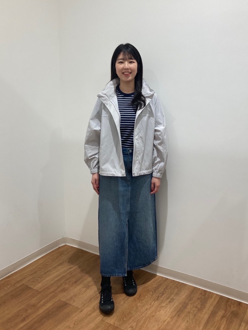 Check styling ideas for「Extra Stretch AIRism Leggings、Denim Long Skirt」