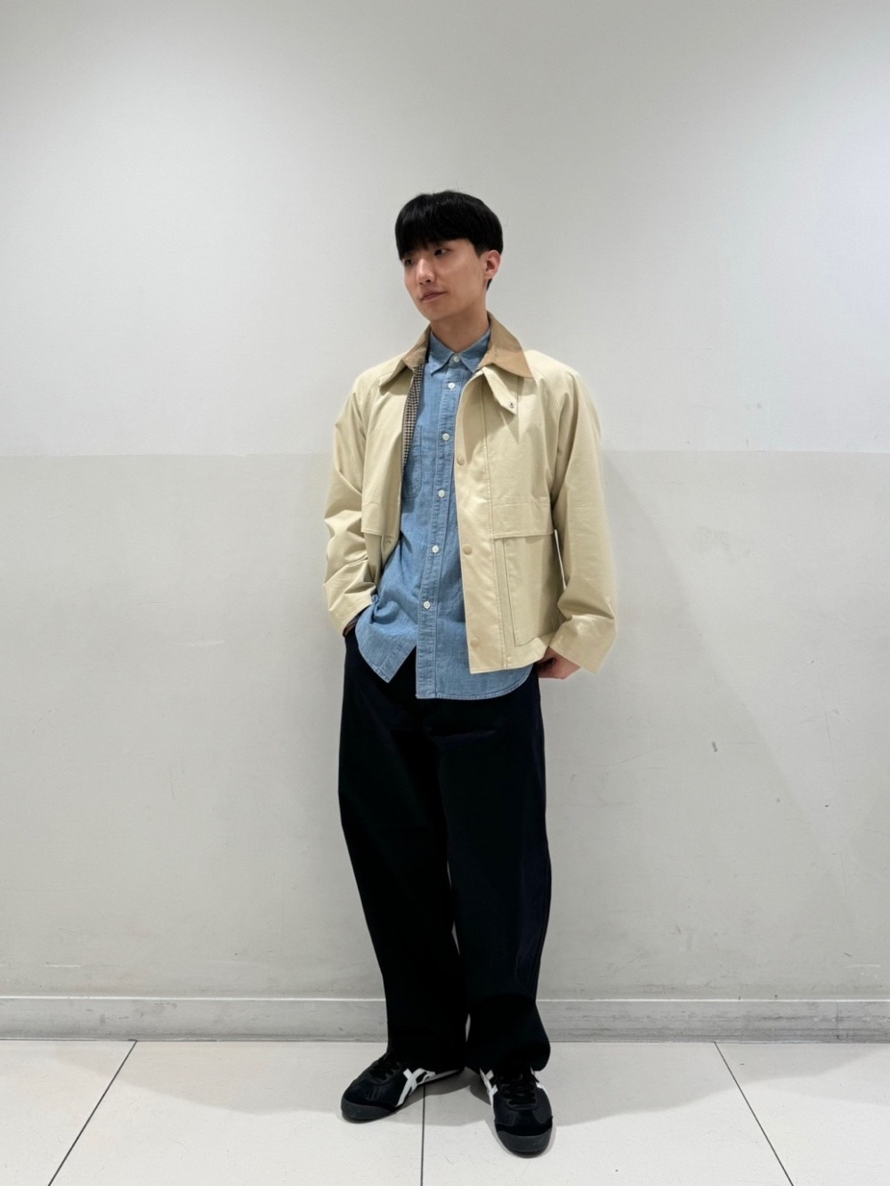 Check styling ideas for「UTILITY SHORT BLOUSON、SMART ANKLE PANTS