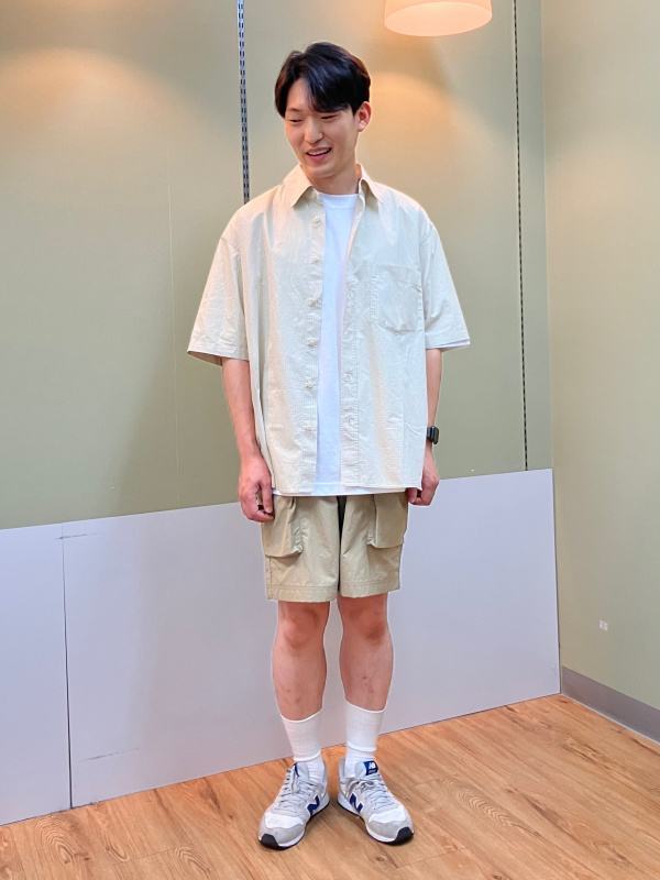 OVERSIZED CHECKED HALF SLEEVE SHIRT | UNIQLO CA