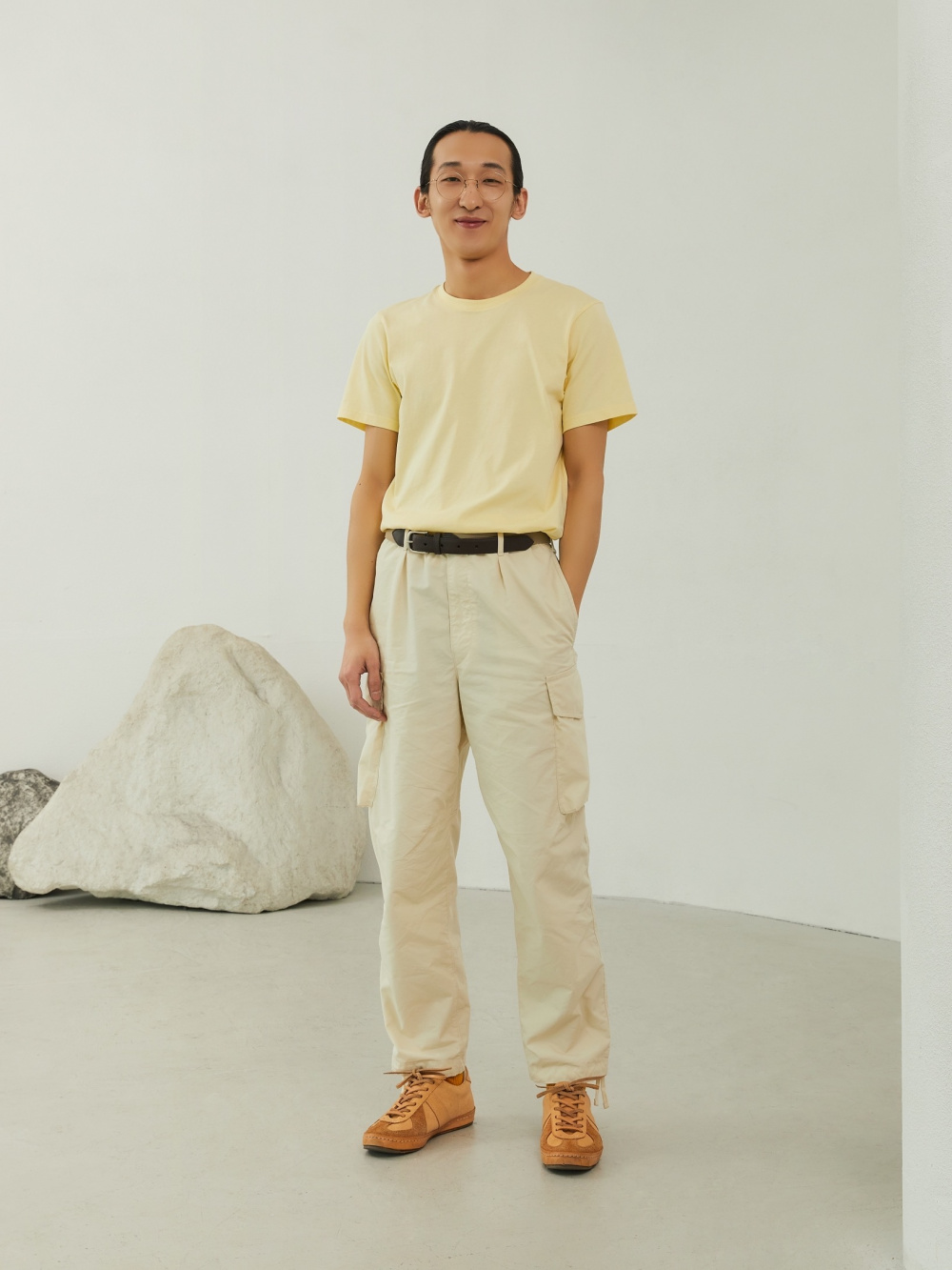 Check styling ideas for「UNIQLO U WIDE FIT PARACHUTE CARGO