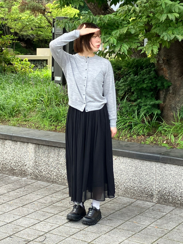 Check styling ideas for RAYON LONG SLEEVE BLOUSE AIRism BRA SLEEVELESS TOP UNIQLO CA