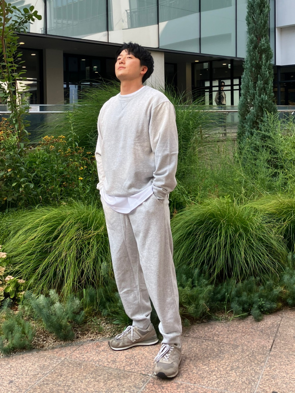 CHECK STYLING IDEAS FOR SWEATSHIRT AIRISM COTTON OVERSIZED CREW NECK HALF SLEEVE T SHIRT UNIQLO CA