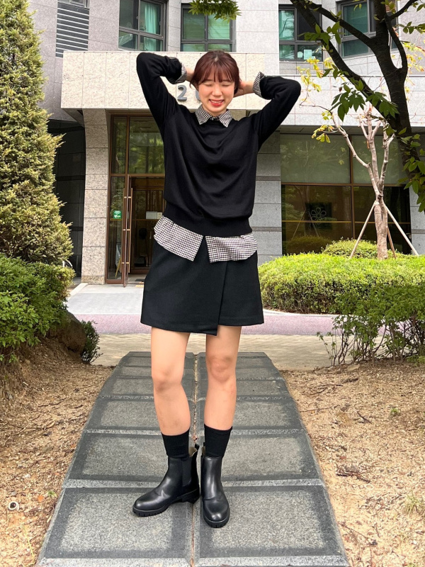 FEMME JUPE SHORT UNIQLO CA