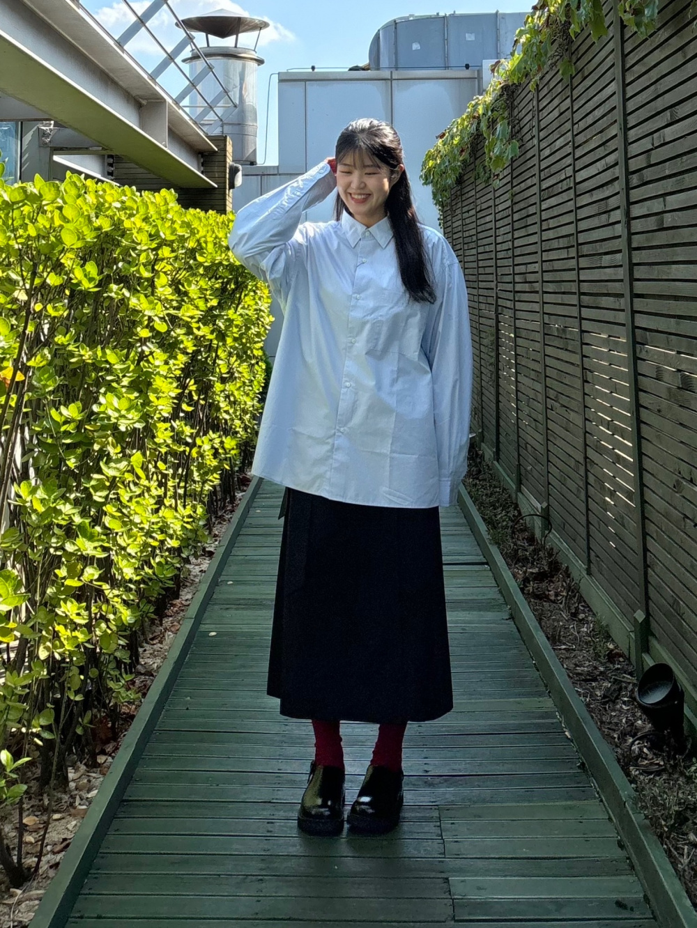 Check styling ideas for「Belted Flared Skirt、Clog Shoes」| UNIQLO ID