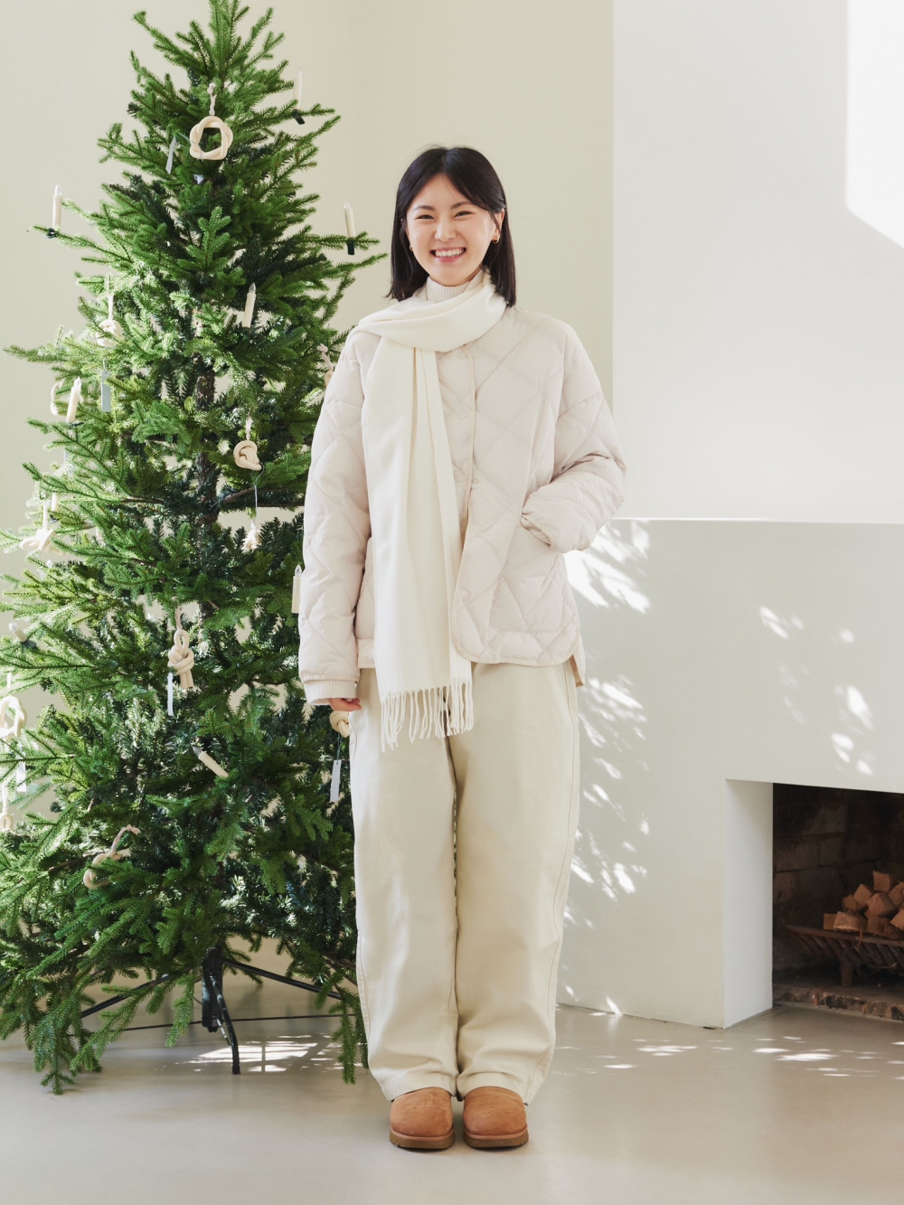 Check styling ideas for「HALF-ZIP SWEATSHIRT、PEANUTS UT」| UNIQLO CA