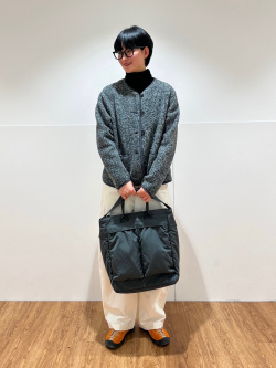 Uniqlo styling book picture. Style ID: <8815218>
