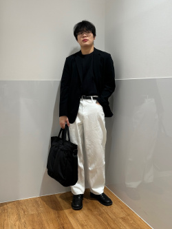 Uniqlo styling book picture. Style ID: <8924678>