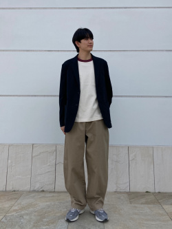 Uniqlo styling book picture. Style ID: <9607579>